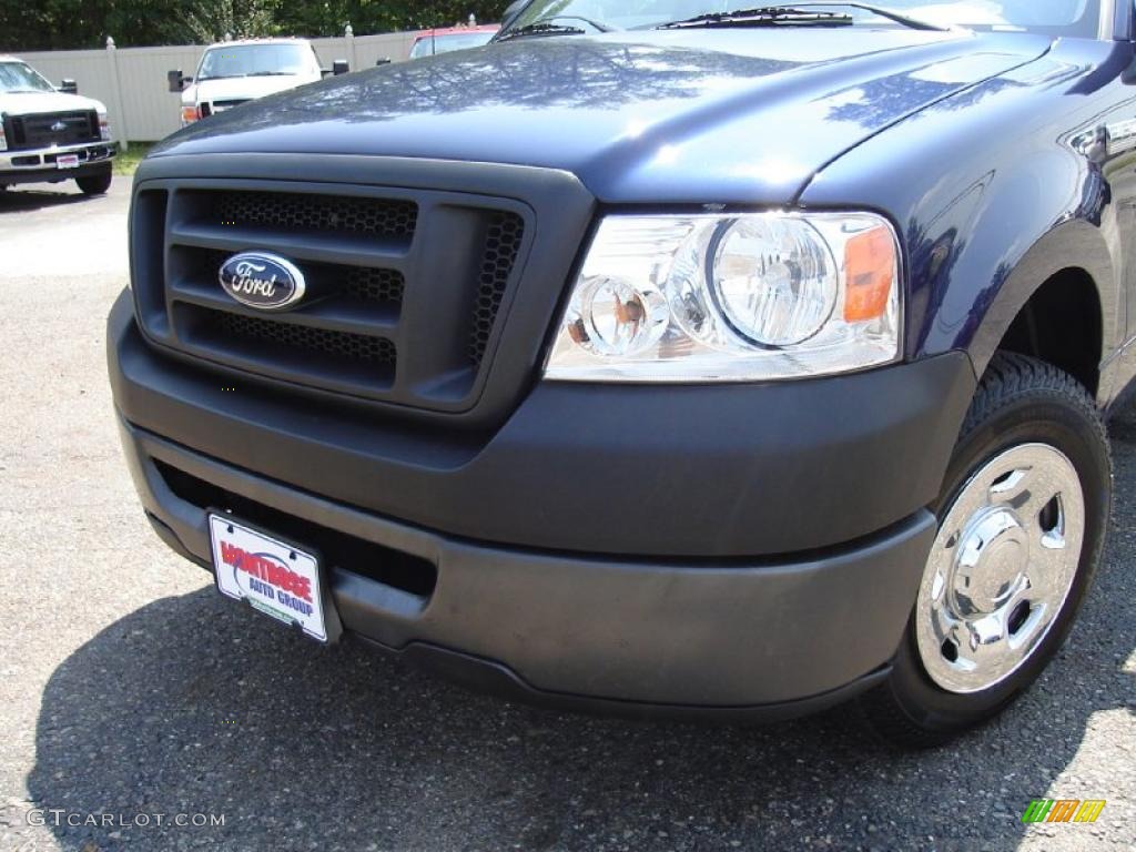 2007 F150 XL Regular Cab - Dark Blue Pearl Metallic / Medium Flint photo #9