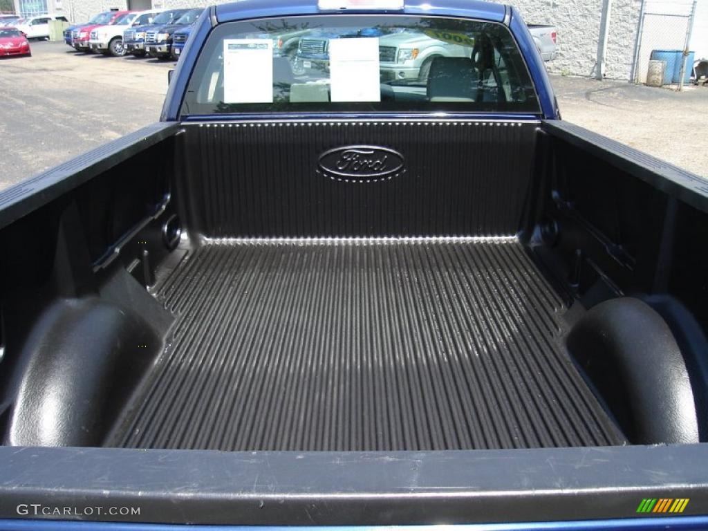 2007 F150 XL Regular Cab - Dark Blue Pearl Metallic / Medium Flint photo #12