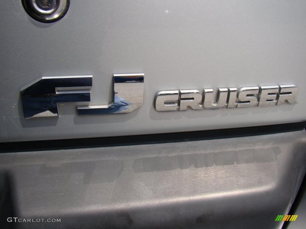 2007 FJ Cruiser  - Titanium Metallic / Dark Charcoal photo #40