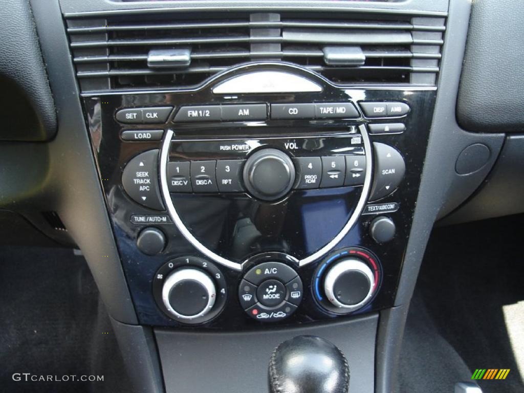 2004 RX-8 Sport - Sunlight Silver Metallic / Black photo #28