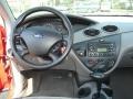 Infra Red - Focus SE Sedan Photo No. 18