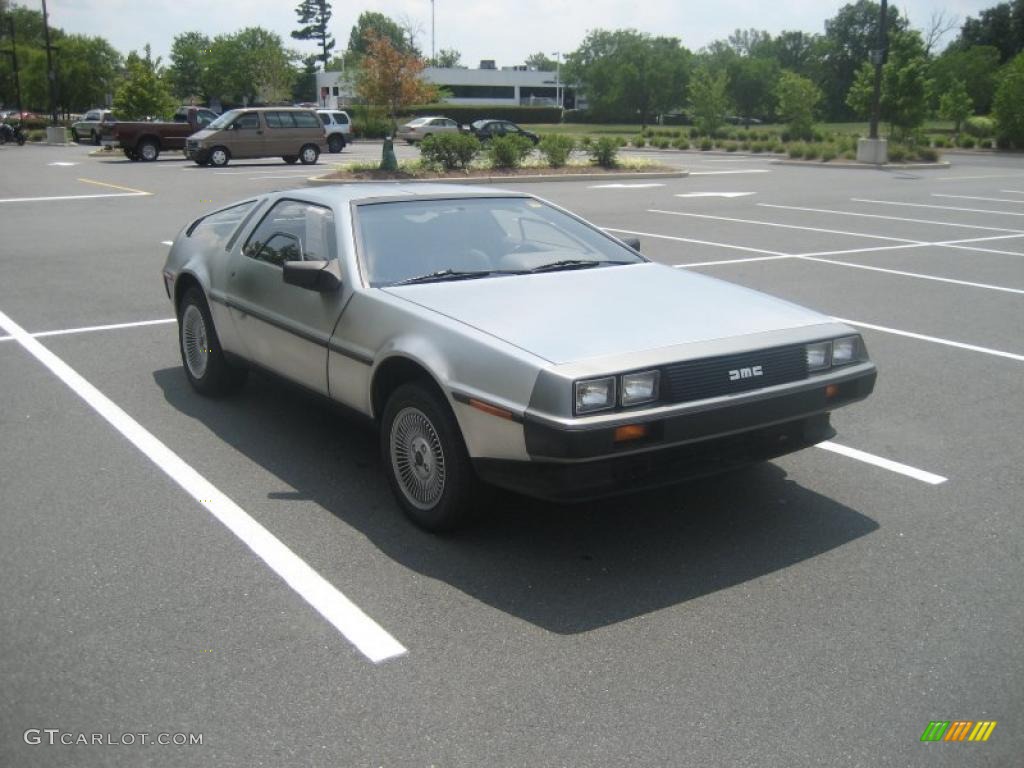 Stainless Steel 1981 Delorean DMC-12 Standard DMC-12 Model Exterior Photo #34259964