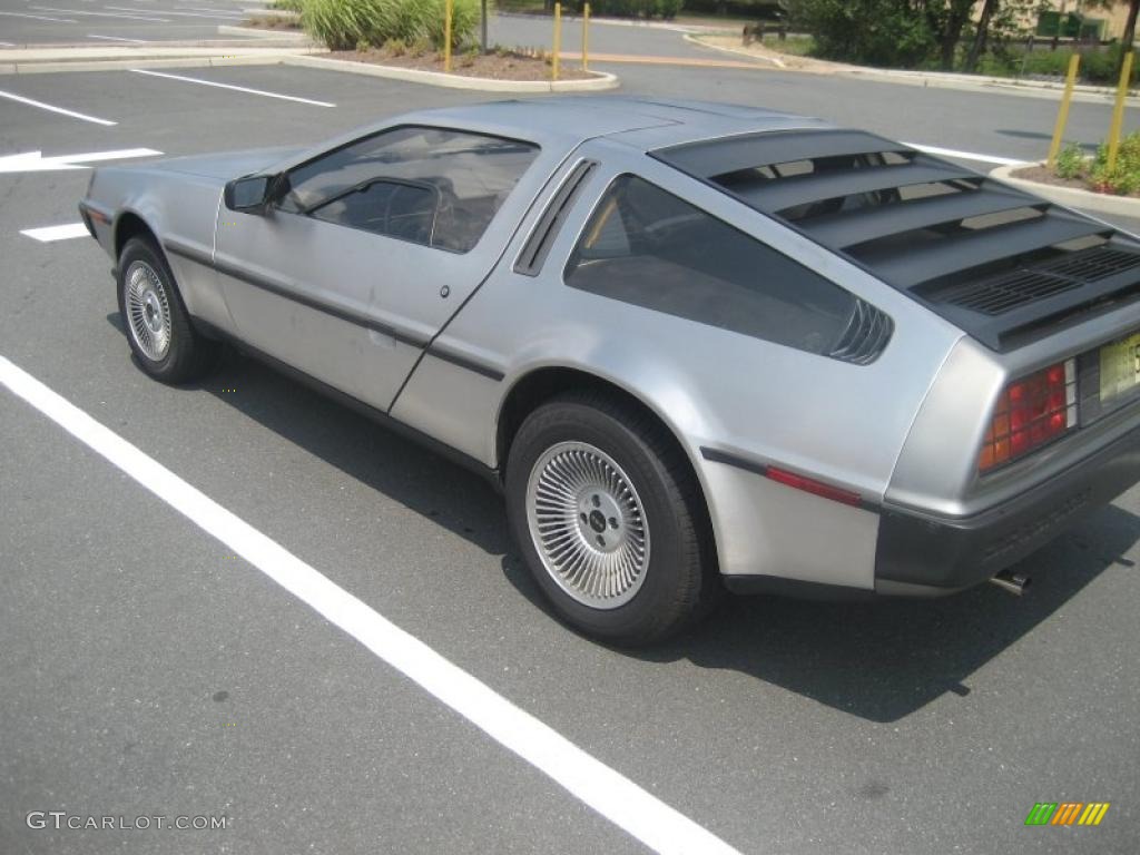 1981 DMC-12  - Stainless Steel / Gray photo #6