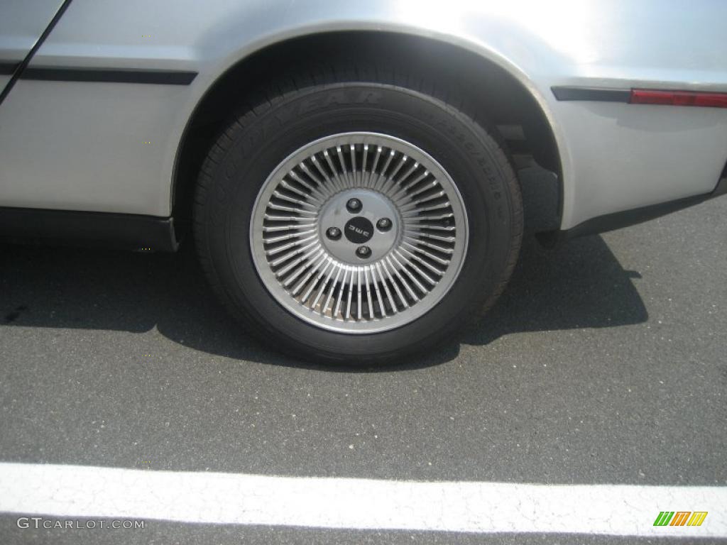 1981 Delorean DMC-12 Standard DMC-12 Model Wheel Photo #34260180