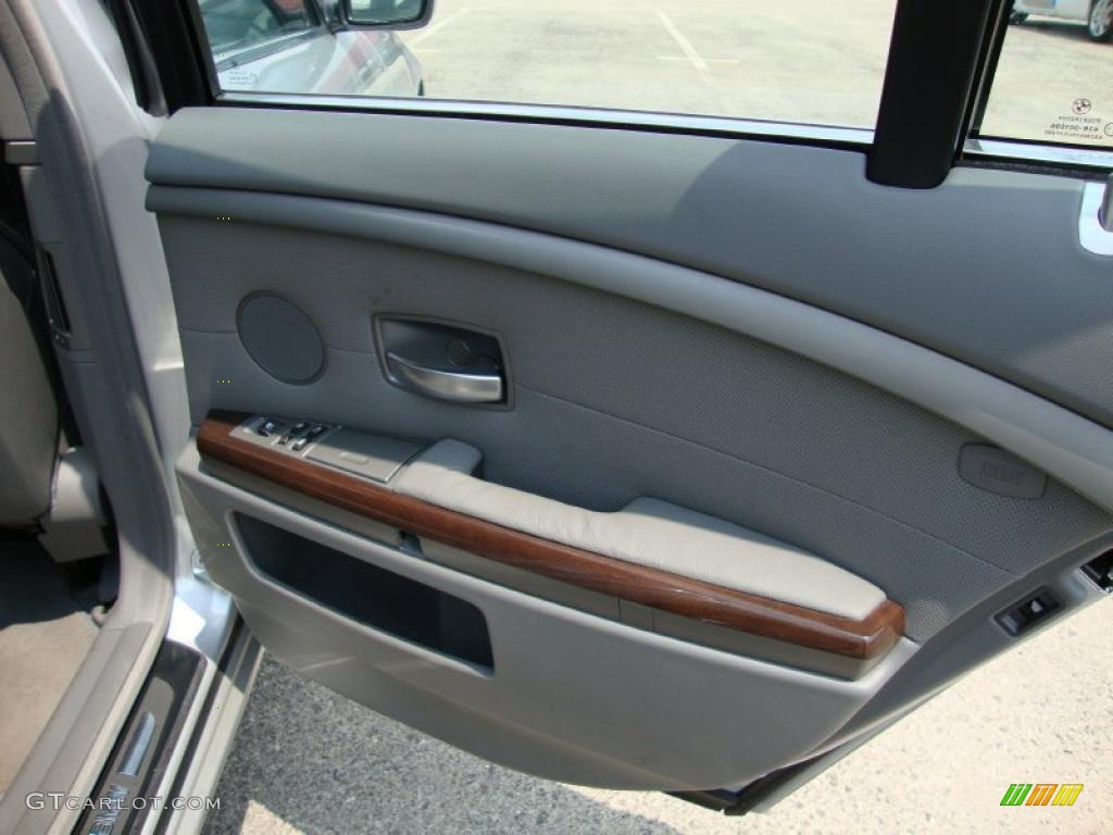 2003 7 Series 745i Sedan - Titanium Silver Metallic / Basalt Grey/Flannel Grey photo #25