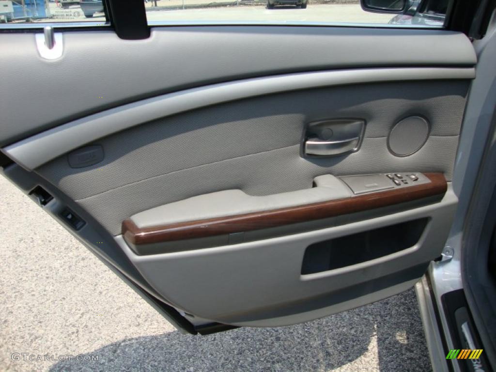 2003 7 Series 745i Sedan - Titanium Silver Metallic / Basalt Grey/Flannel Grey photo #27