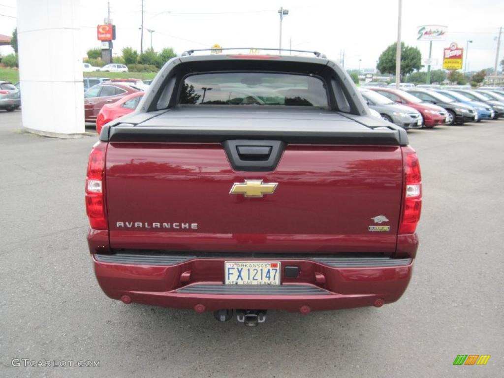 2008 Avalanche LT - Deep Ruby Red Metallic / Dark Titanium/Light Titanium photo #4