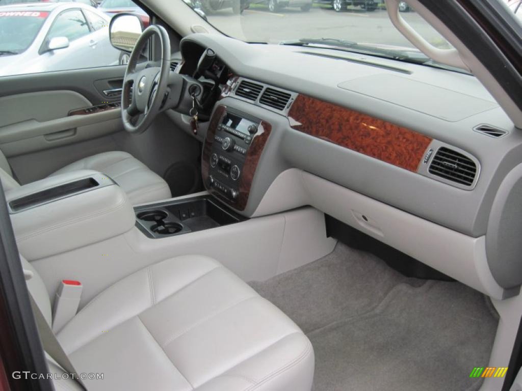 2008 Avalanche LT - Deep Ruby Red Metallic / Dark Titanium/Light Titanium photo #16