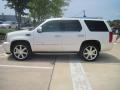 White Diamond - Escalade AWD Photo No. 3