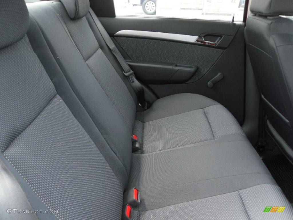 2010 Aveo LT Sedan - Sport Red / Charcoal photo #18