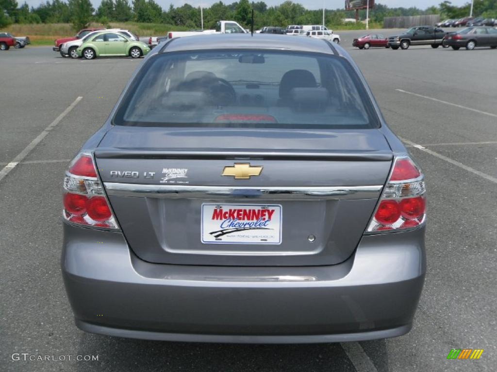 2010 Aveo LT Sedan - Medium Gray / Charcoal photo #3