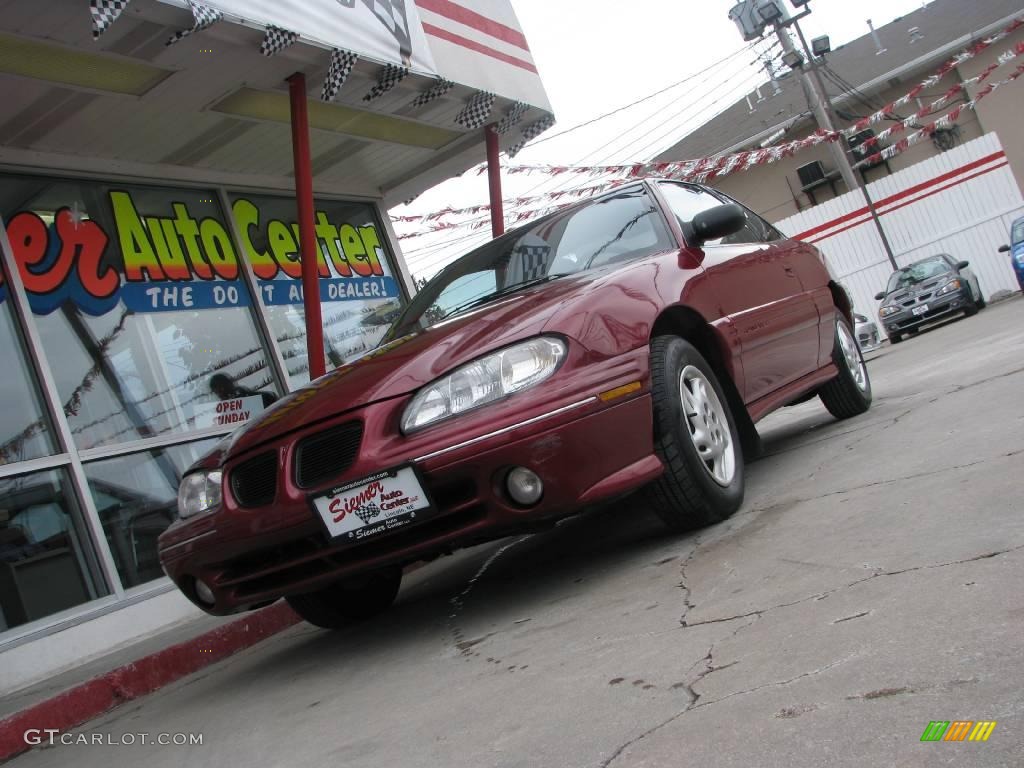 1997 Grand Am GT Coupe - Medium Red Metallic / Taupe photo #2