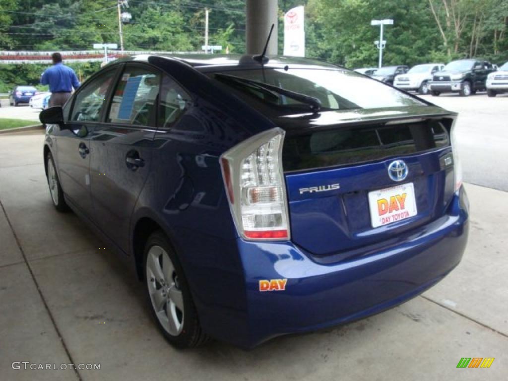 2010 Prius Hybrid V - Blue Ribbon Metallic / Misty Gray photo #4