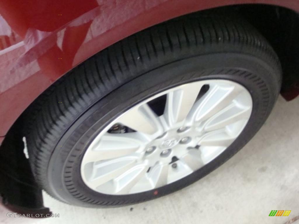 2011 Sienna Limited AWD - Salsa Red Pearl / Bisque photo #7