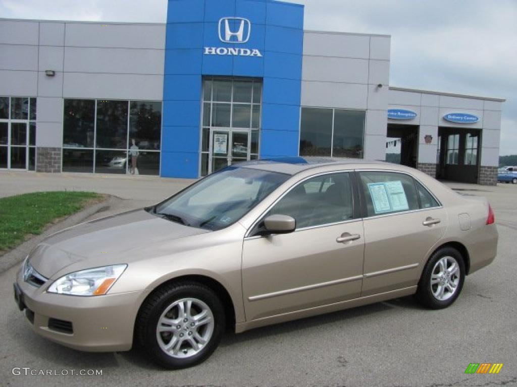 2007 Accord EX Sedan - Desert Mist Metallic / Ivory photo #1