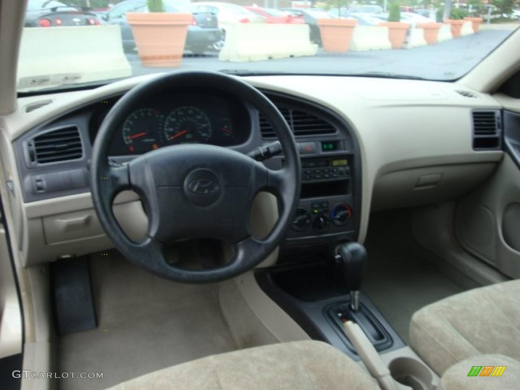 2001 Elantra GLS - Champagne / Beige photo #10