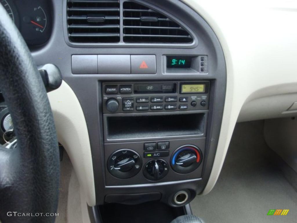 2001 Elantra GLS - Champagne / Beige photo #13