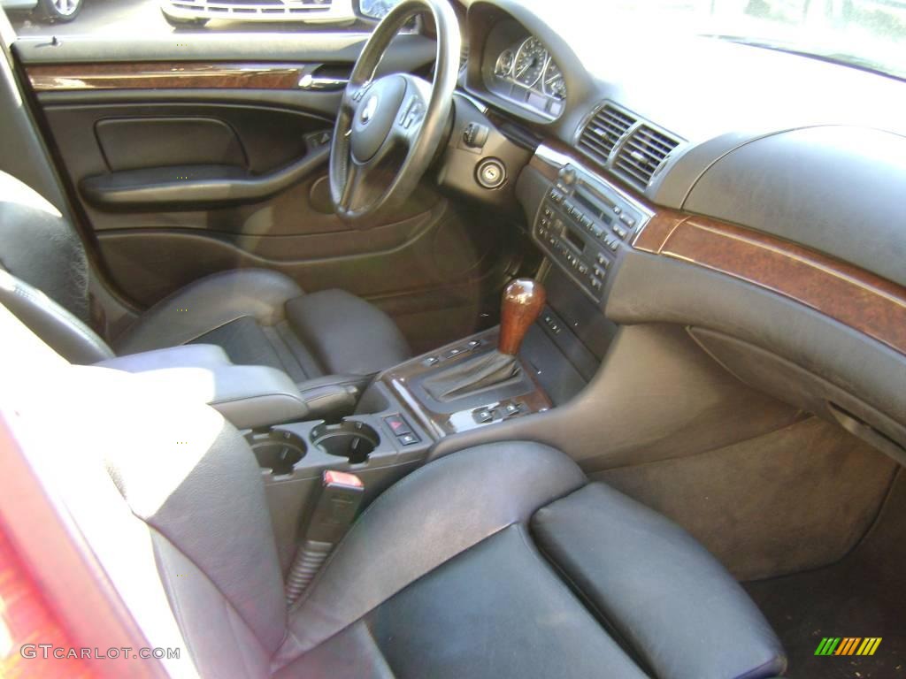 2003 3 Series 330i Sedan - Jet Black / Black photo #9