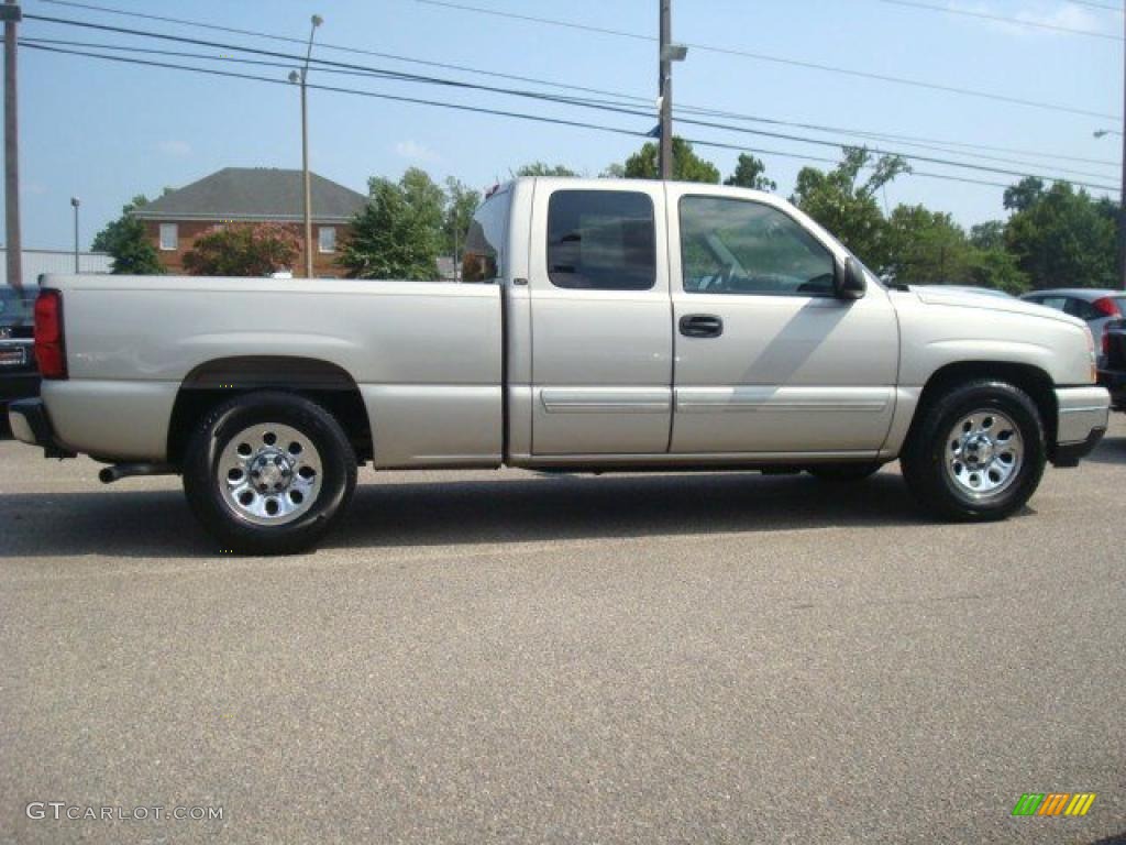 2006 Silverado 1500 LT Extended Cab - Silver Birch Metallic / Medium Gray photo #6