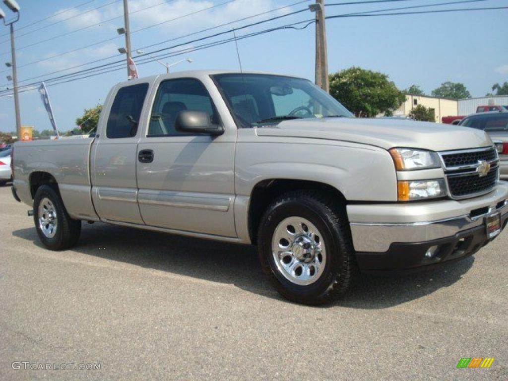 2006 Silverado 1500 LT Extended Cab - Silver Birch Metallic / Medium Gray photo #7