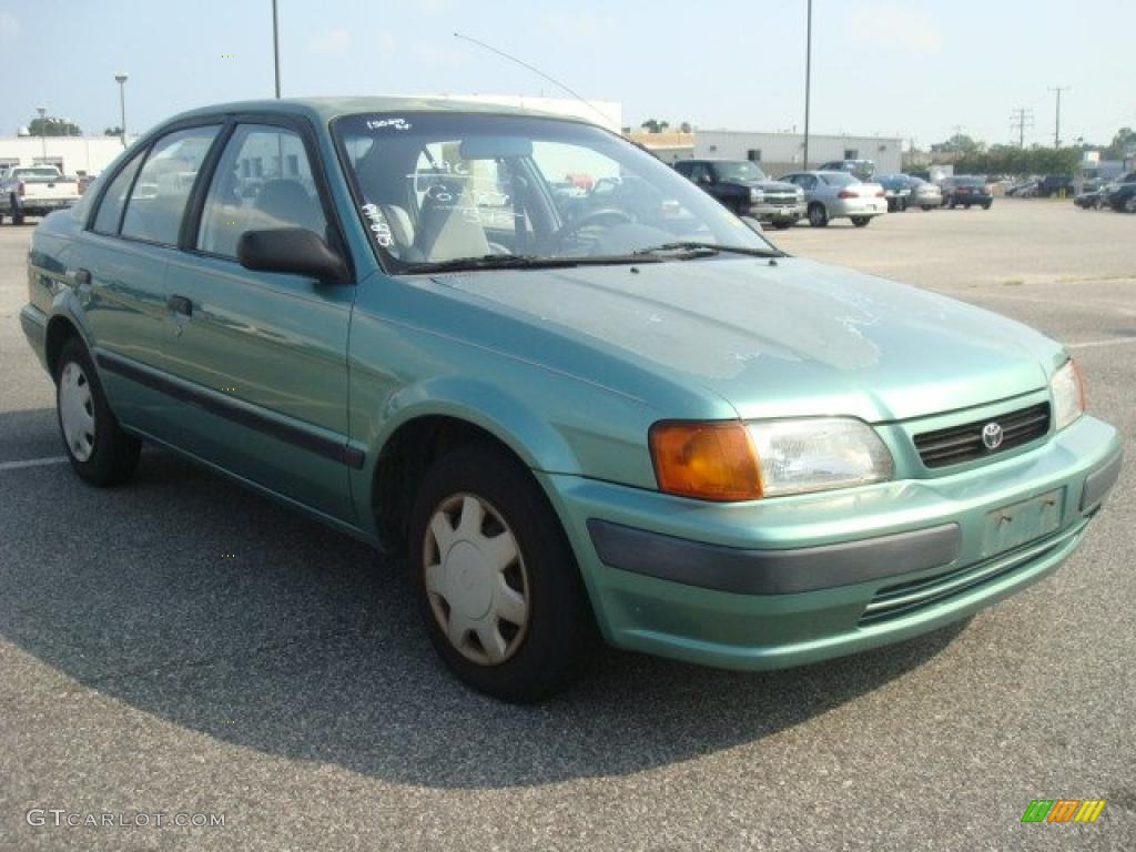 1996 Tercel DX Sedan - Wild Mint Metallic / Gray photo #8