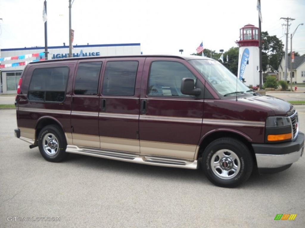 2003 Savana Van 1500 Passenger Conversion - Midnight Red Metallic / Neutral photo #1