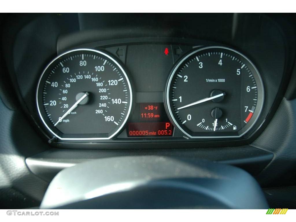 2009 1 Series 128i Coupe - Titanium Silver Metallic / Black photo #15