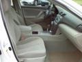 Super White - Camry LE Photo No. 10