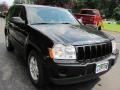 2005 Black Jeep Grand Cherokee Laredo 4x4  photo #17