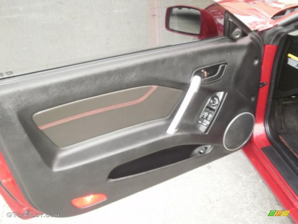 2006 Tiburon SE - Electric Red / Black/Red photo #5