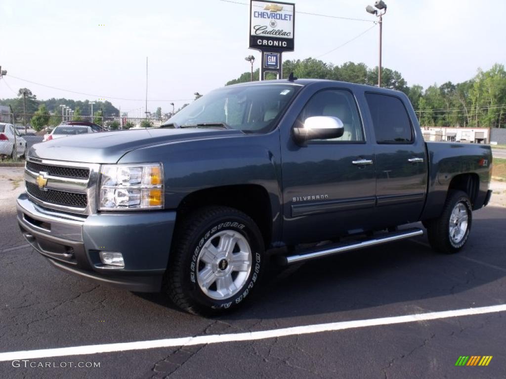 2010 Silverado 1500 LT Crew Cab 4x4 - Blue Granite Metallic / Light Titanium/Ebony photo #1