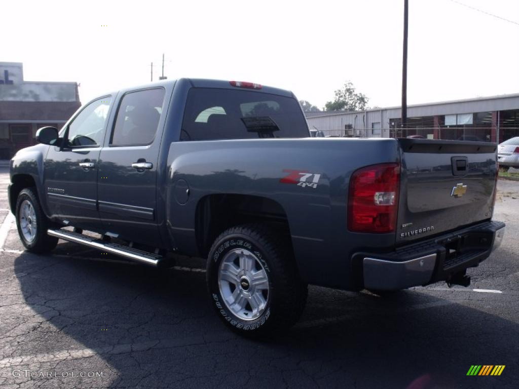 2010 Silverado 1500 LT Crew Cab 4x4 - Blue Granite Metallic / Light Titanium/Ebony photo #3