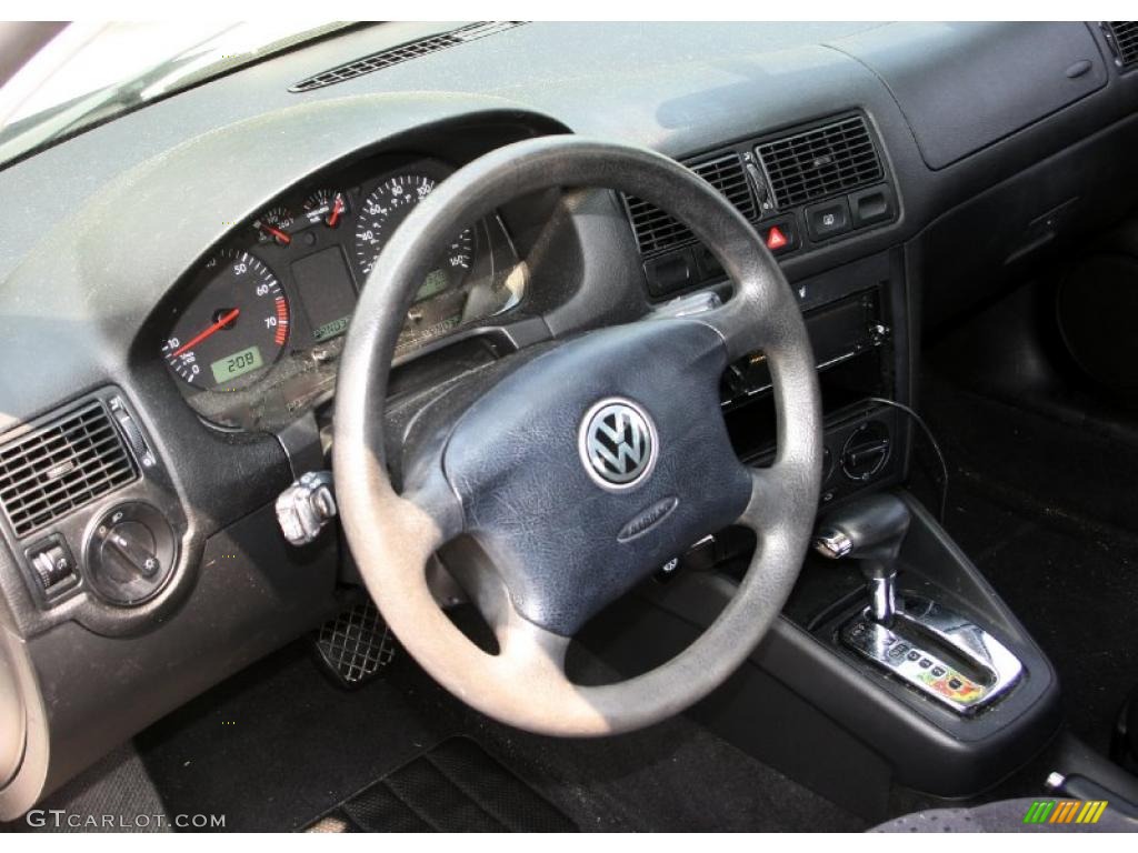 1999 Golf GLS 4 Door - Candy White / Black photo #11