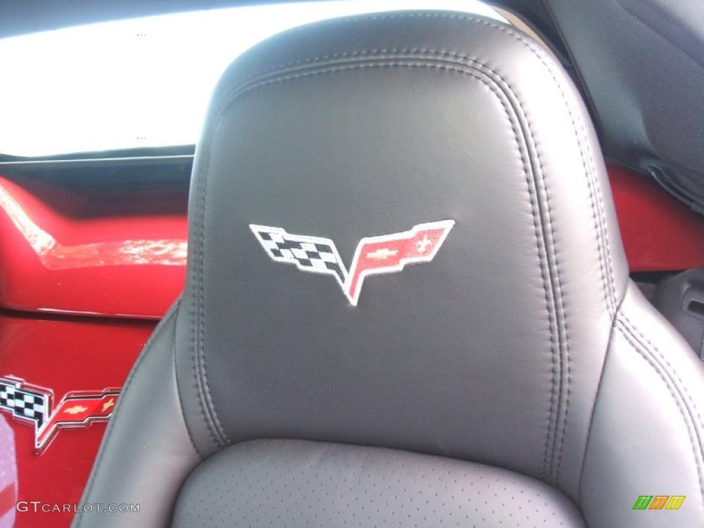 2011 Corvette Convertible - Crystal Red Tintcoat Metallic / Ebony Black photo #11