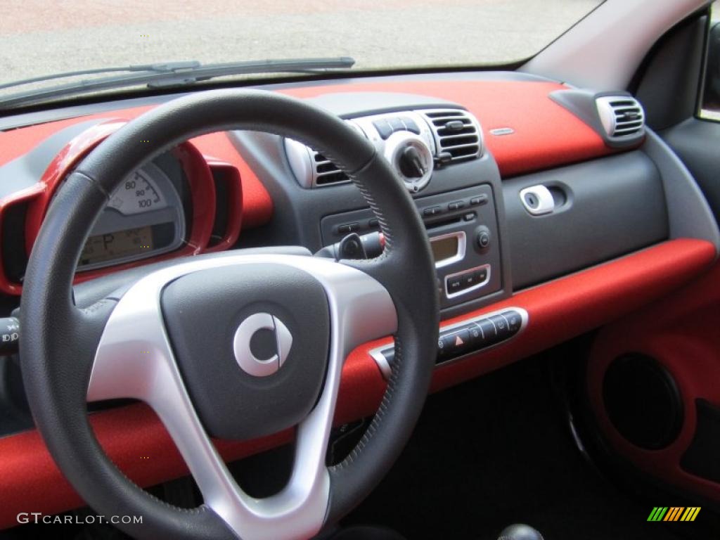 2008 fortwo passion coupe - Rally Red / Design Red photo #12