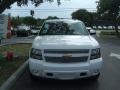 Summit White - Suburban LT 4x4 Photo No. 2