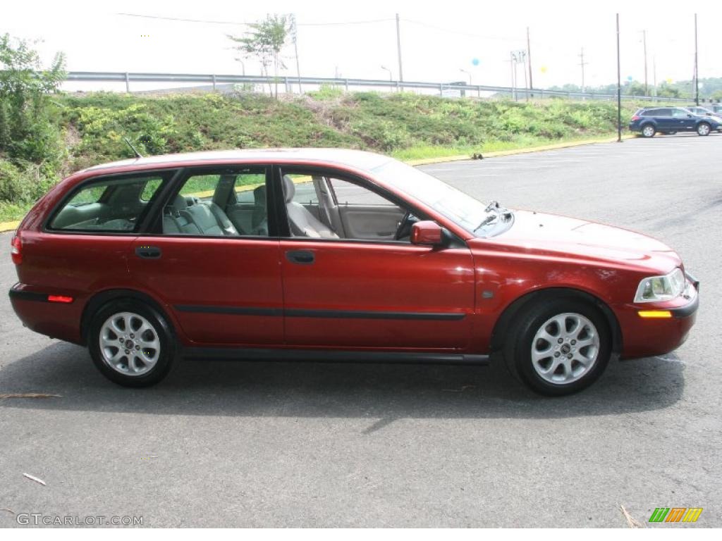 2002 V40  - Torch Red Metallic / Taupe/Light Taupe photo #4