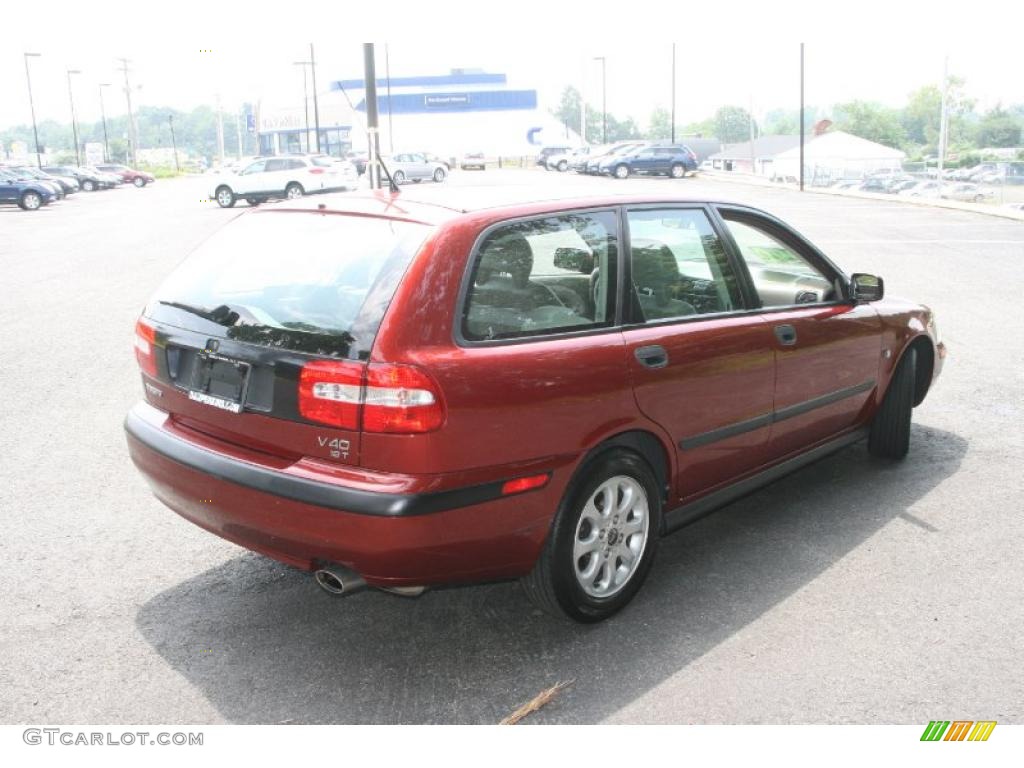 2002 V40  - Torch Red Metallic / Taupe/Light Taupe photo #5