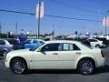 Cool Vanilla - 300 C HEMI AWD Photo No. 4