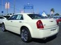 Cool Vanilla - 300 C HEMI AWD Photo No. 5