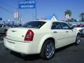Cool Vanilla - 300 C HEMI AWD Photo No. 7