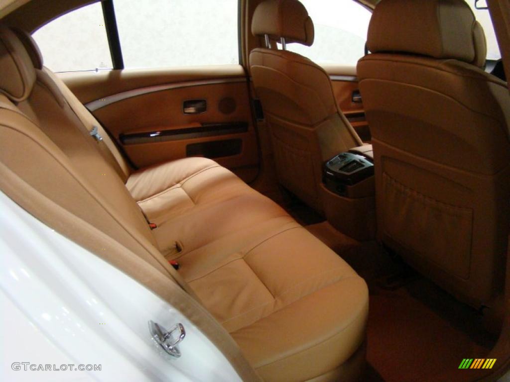 2008 7 Series 750i Sedan - Alpine White / Natural Brown photo #13