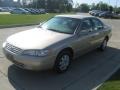 1999 Cashmere Beige Metallic Toyota Camry LE  photo #3