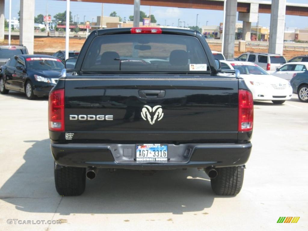 2002 Ram 1500 SLT Quad Cab - Black / Dark Slate Gray photo #4