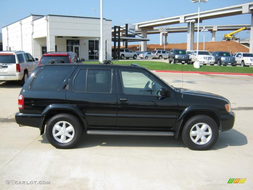 2001 Pathfinder LE - Super Black / Beige photo #6
