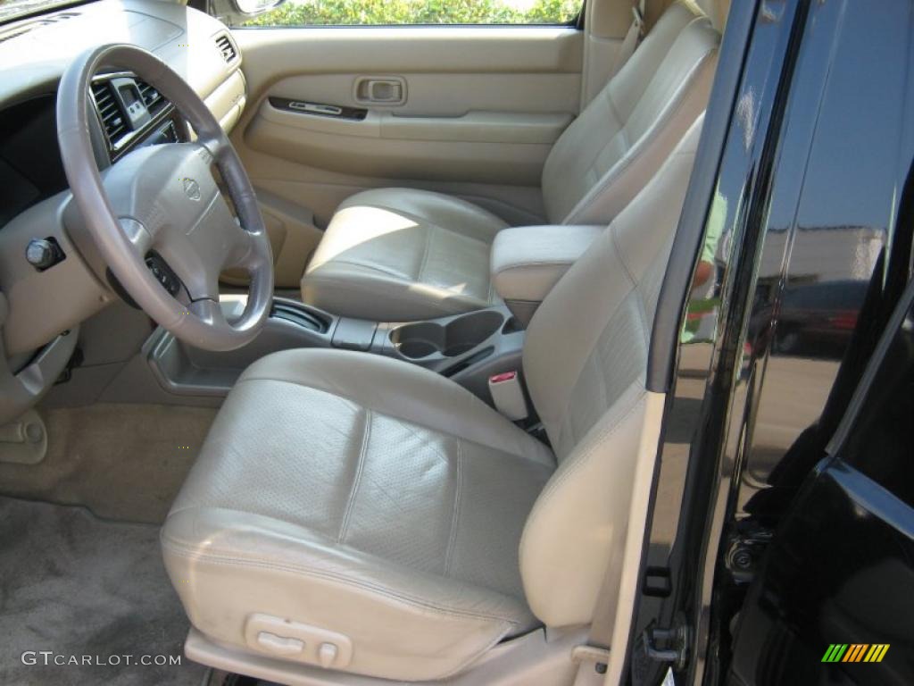 2001 Pathfinder LE - Super Black / Beige photo #13