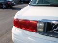 2001 White Buick LeSabre Custom  photo #10