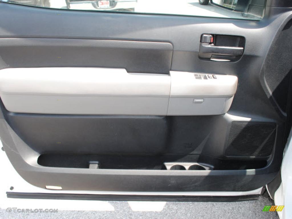 2007 Tundra Regular Cab - Super White / Graphite Gray photo #13