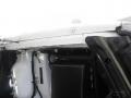 Alaska White - Range Rover V8 HSE Photo No. 47