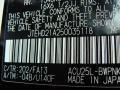 2005 Black Toyota Highlander 4WD  photo #16